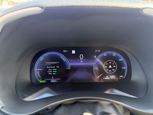 Used 2024 Toyota Highlander Limited image 9