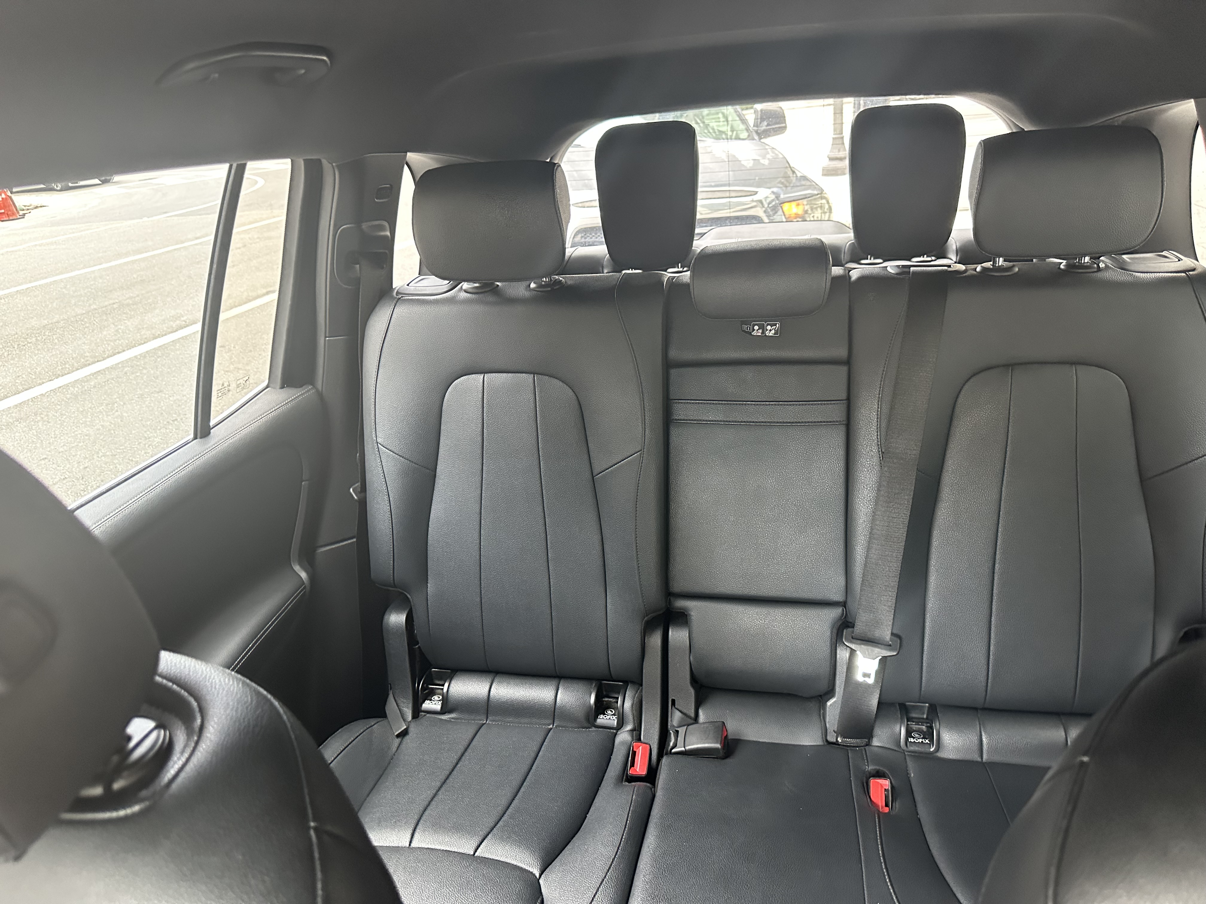 Used 2023 Mercedes-Benz EQB 250+ image 9