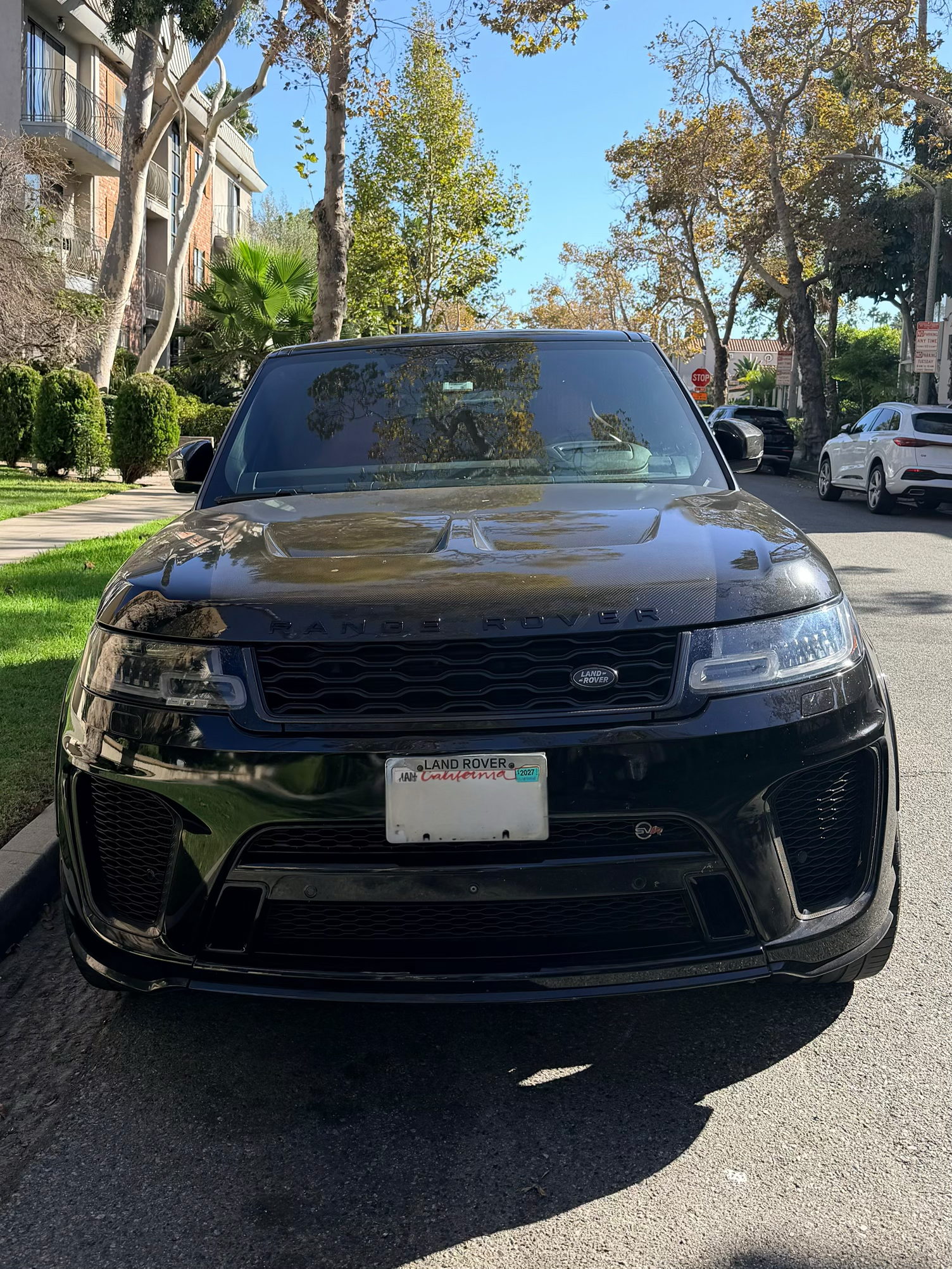 Used 2019 Land Rover Range Rover Sport SVR AWD/4WD image 2