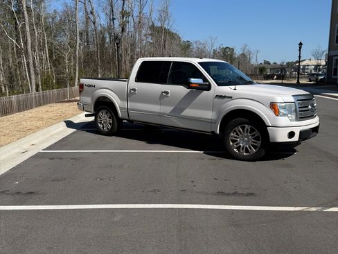 Used 2011 Ford F150 Platinum image 5