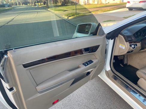 Used 2013 Mercedes-Benz E 350 Coupe image 9