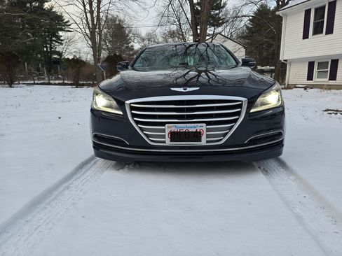 Used 2016 Hyundai Genesis 3.8 image 4