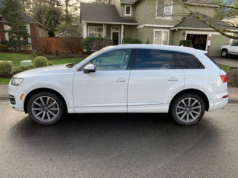Used 2018 Audi Q7 3.0T Premium Plus w/ Premium Plus Package image 6