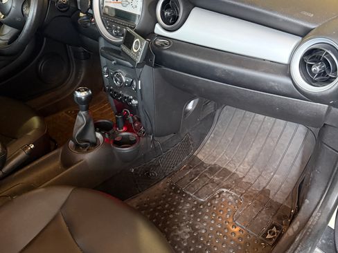 Used 2013 MINI Cooper Hardtop image 10