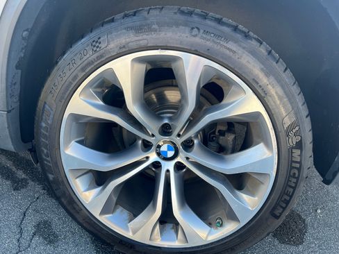 Used 2015 BMW X5 xDrive35d image 15