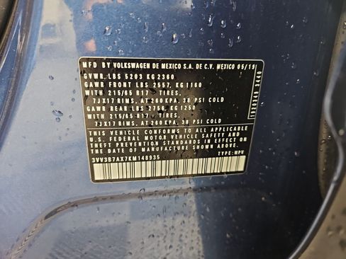 Used 2019 Volkswagen Tiguan SE image 13