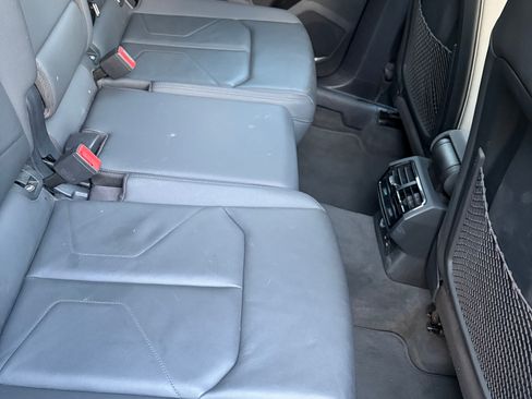 Used 2021 Audi Q3 2.0T Premium image 5