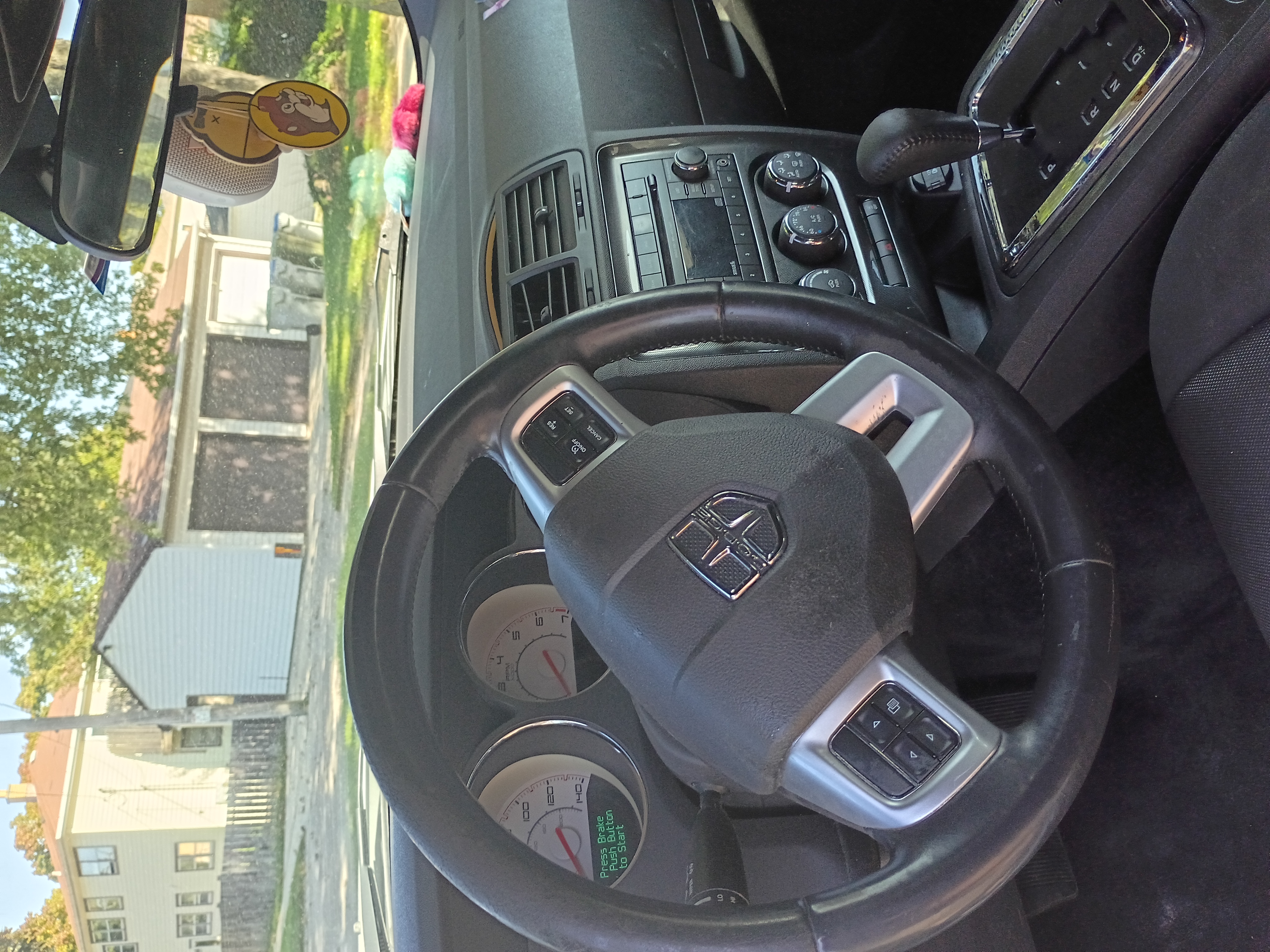 Used 2012 Dodge Challenger SXT RWD image 8
