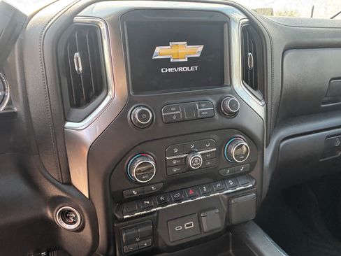 Used 2020 Chevrolet Silverado 1500 LT Trail Boss image 16