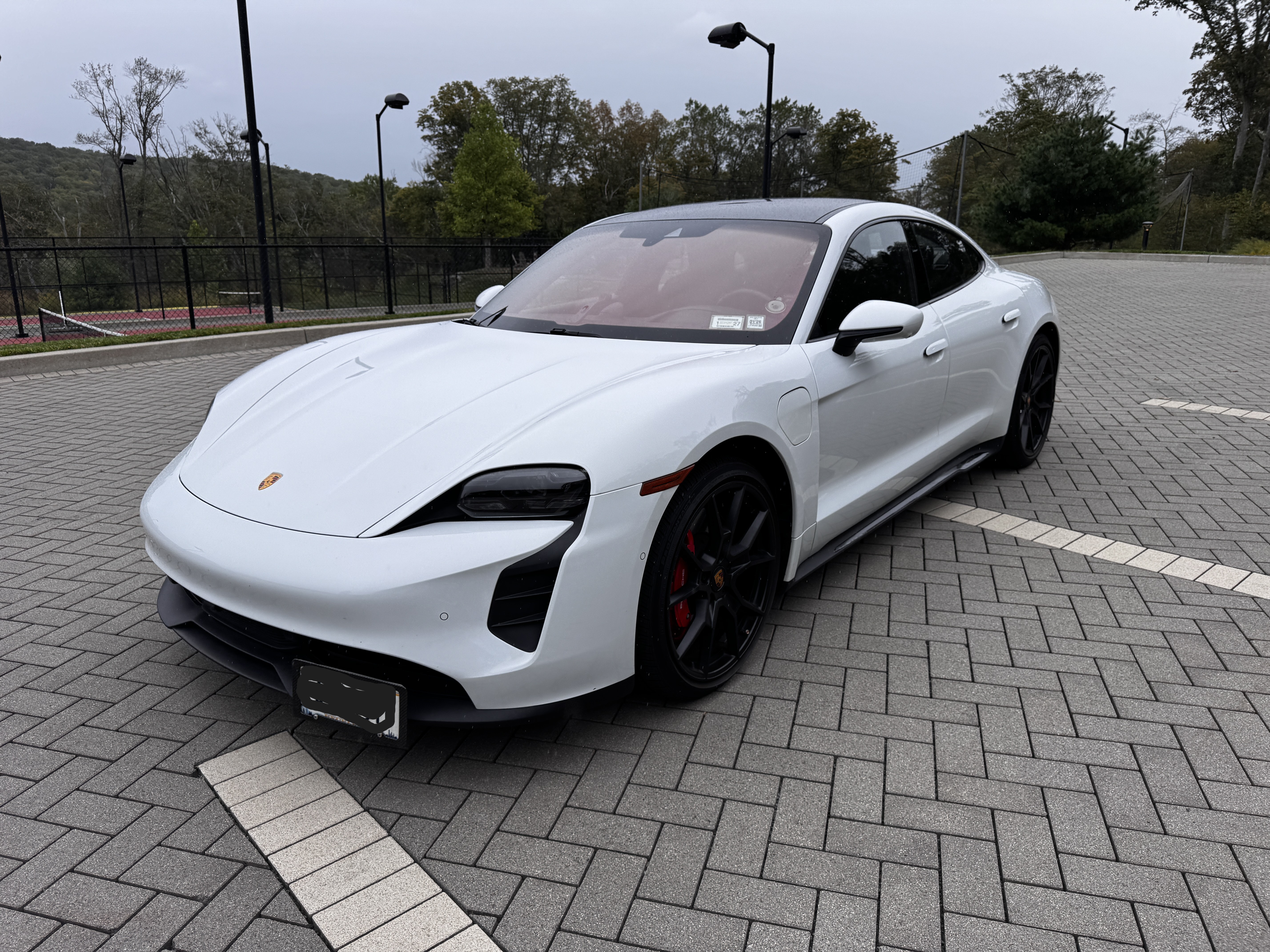 Used 2023 Porsche Taycan GTS AWD/4WD image 5