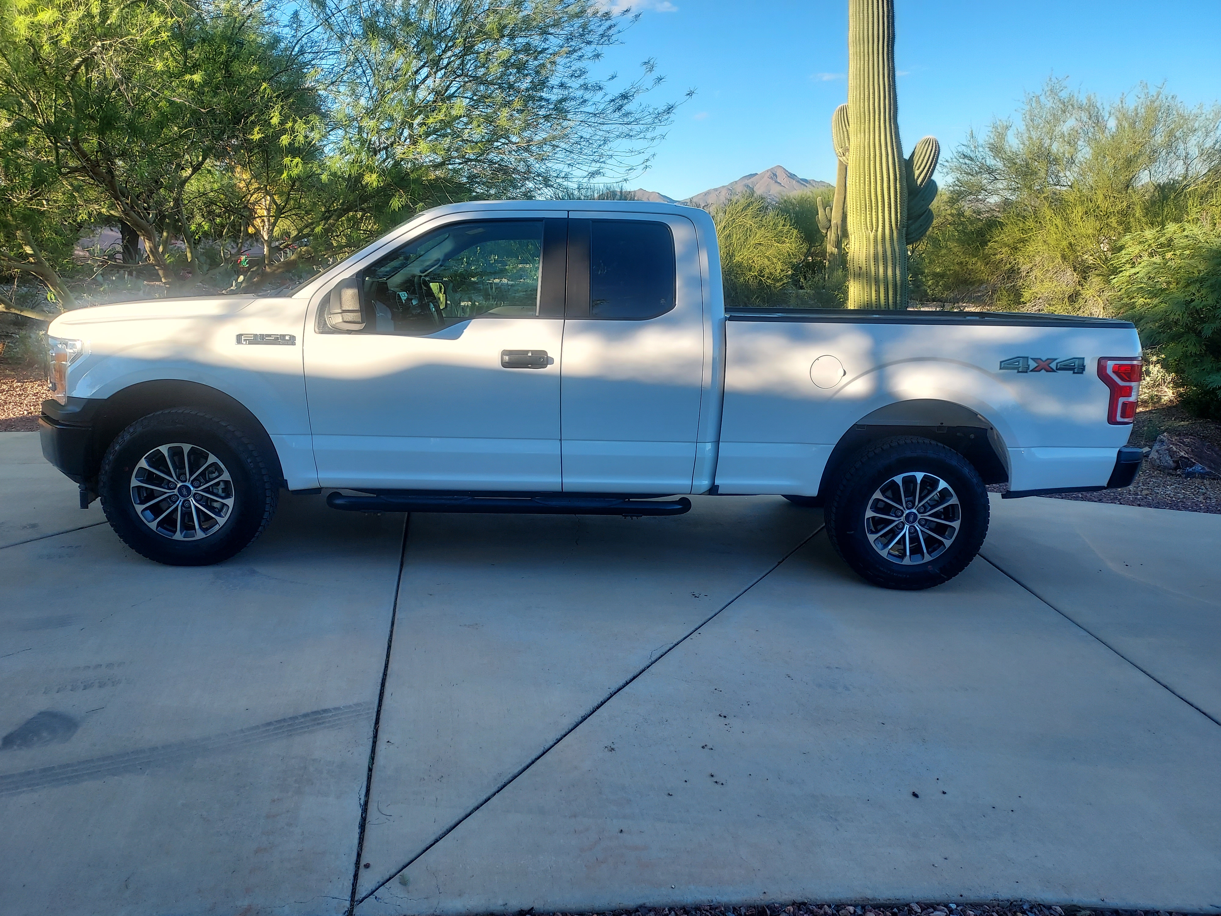 Used 2019 Ford F150 XL w/ Equipment Group 101A Mid AWD/4WD image 2