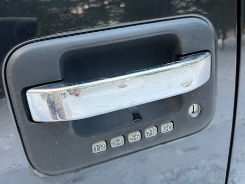 Used 2014 Ford F150 XLT w/ XTR Package image 18