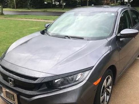 Used 2019 Honda Civic LX image 1