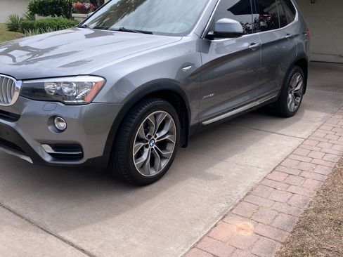 Used 2015 BMW X3 xDrive28i AWD/4WD image 2