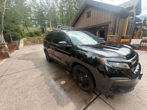 Used 2020 Honda Pilot Black Edition image 5