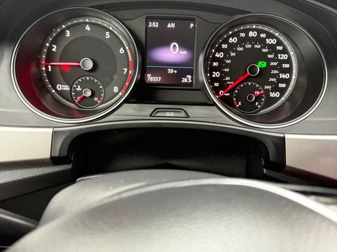 Used 2019 Volkswagen Atlas SE image 18