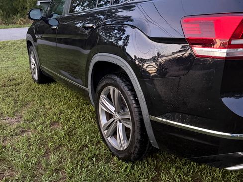 Used 2019 Volkswagen Atlas SE FWD image 22