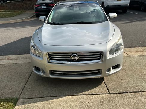 Used 2014 Nissan Maxima 3.5 SV w/ Premium Package FWD image 8