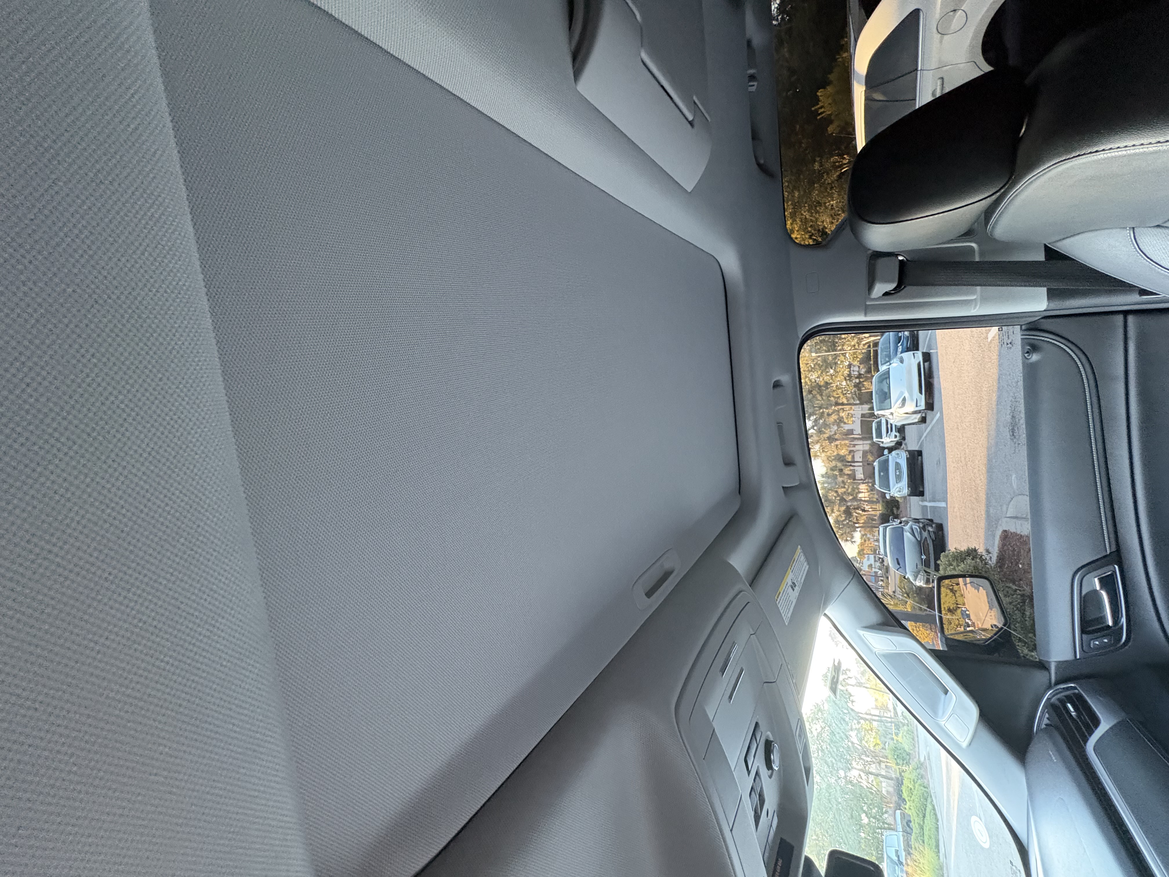 Used 2020 Chevrolet Tahoe Premier RWD image 11