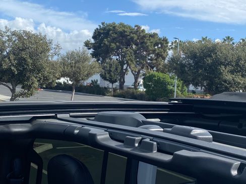 Used 2020 Jeep Wrangler Unlimited Rubicon image 26