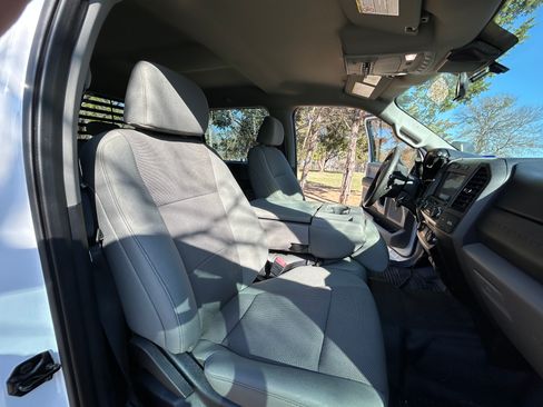 Used 2020 Ford F250 XL w/ STX Appearance Package image 19