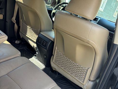 Used 2017 Toyota 4Runner Limited image 8