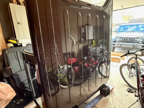 Used 2016 Jeep Wrangler Unlimited Rubicon image 13