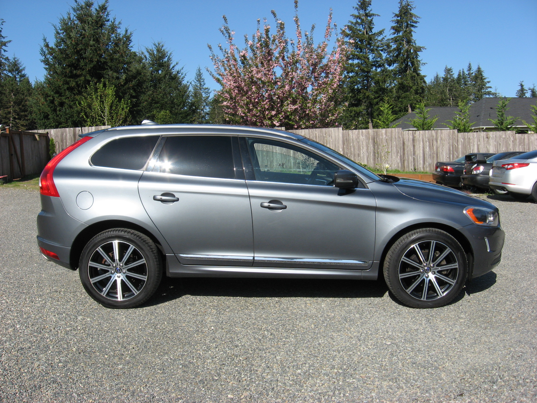 Used 2016 Volvo XC60 T5 Platinum AWD/4WD image 10