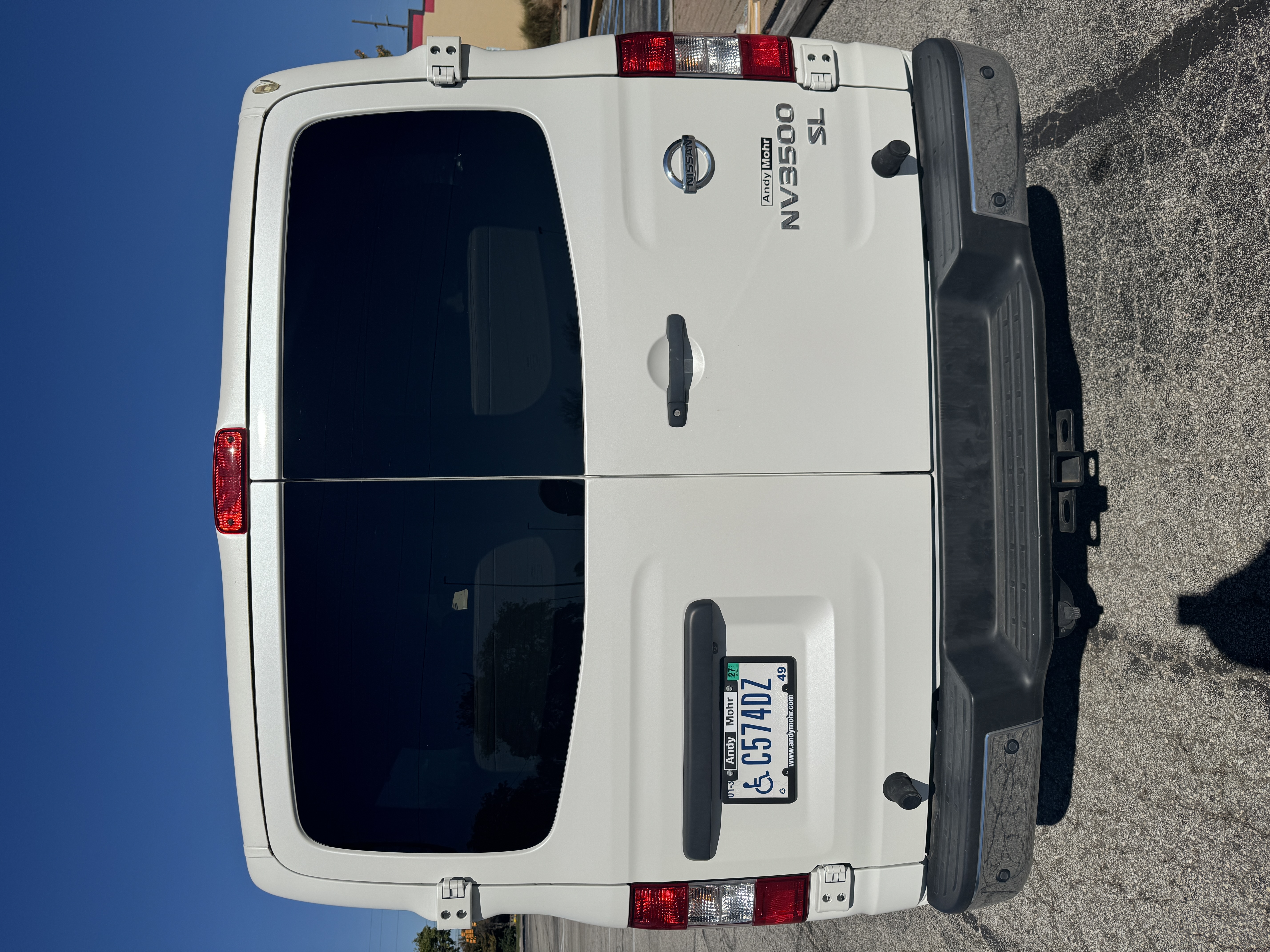 Used 2021 Nissan NV 3500 SL RWD image 12