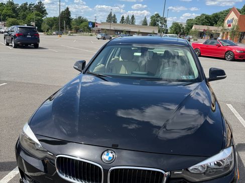 Used 2014 BMW 320i xDrive Sedan AWD/4WD image 12