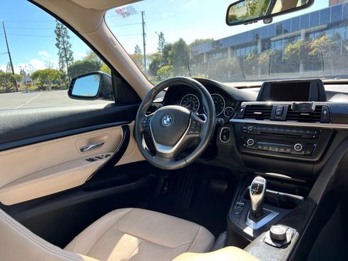 Used 2015 BMW 328i Gran Turismo xDrive image 13