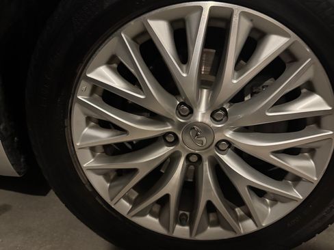 Used 2015 INFINITI Q70 L 3.7 w/ Deluxe Touring Package image 12