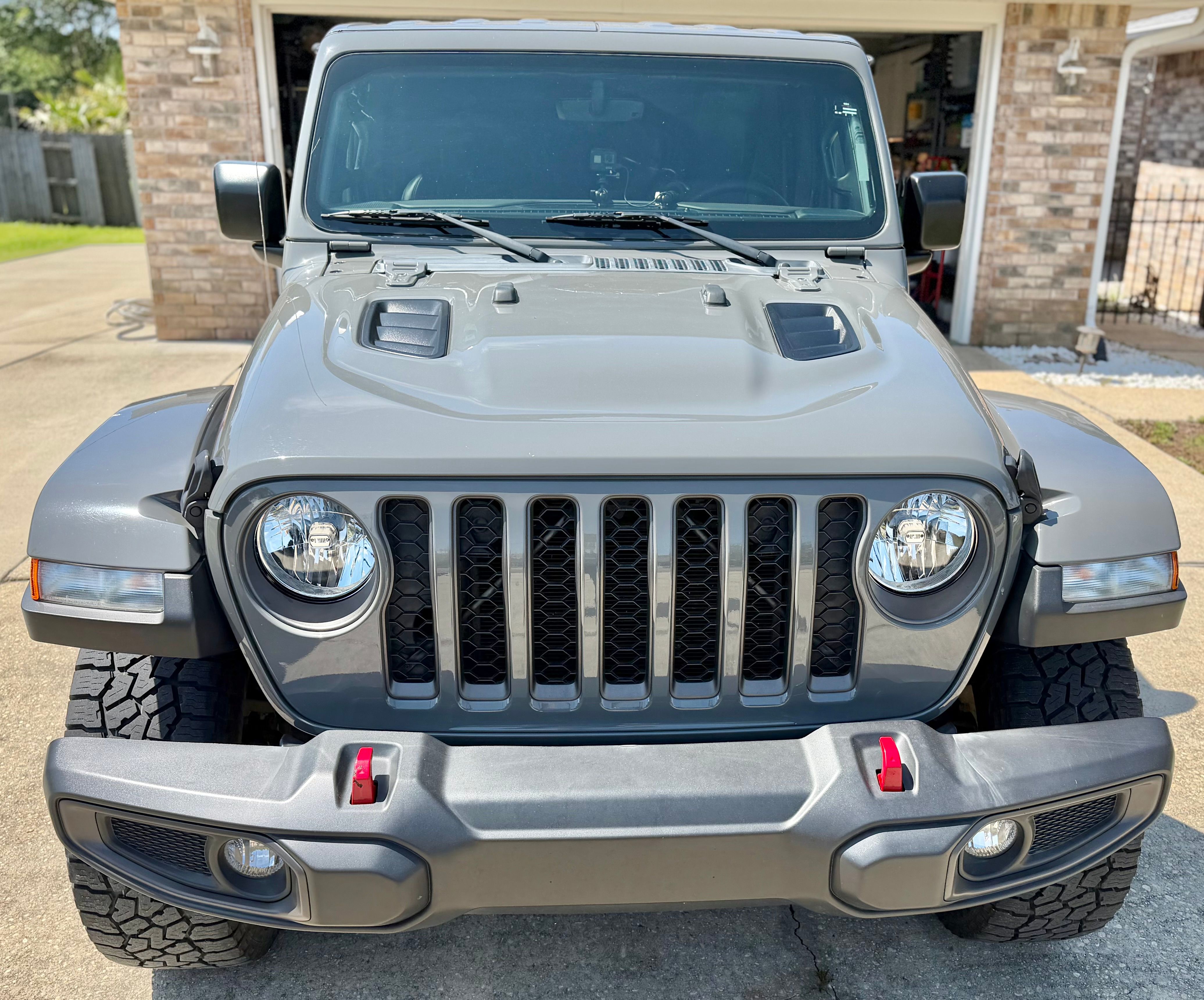 Used 2023 Jeep Gladiator Rubicon w/ Trailer Tow Package AWD/4WD image 5