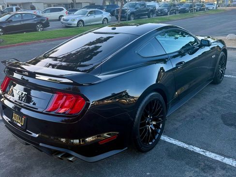 Used 2019 Ford Mustang GT w/ GT Performance Package RWD image 5