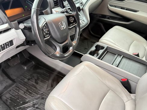 Used 2018 Honda Odyssey EX-L image 10