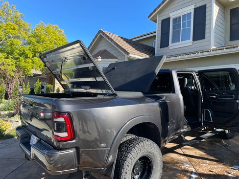 Used 2022 RAM 3500 Laramie image 16