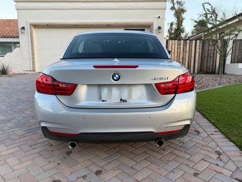 Used 2014 BMW 435i Convertible image 10
