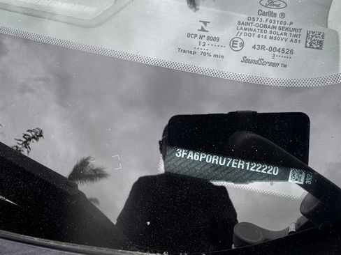 Used 2014 Ford Fusion Titanium image 4