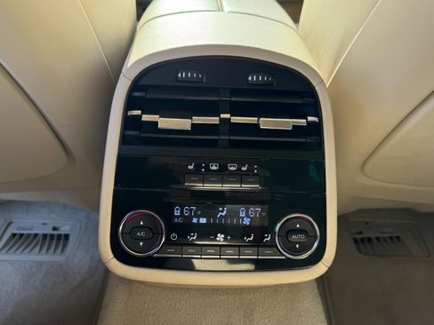 Used 2017 Maserati Quattroporte S Q4 image 12