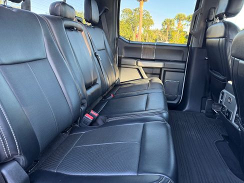 Used 2021 Ford F350 Lariat w/ Chrome Package image 9