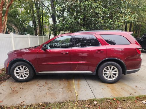 Used 2023 Dodge Durango SXT Launch Edition image 1