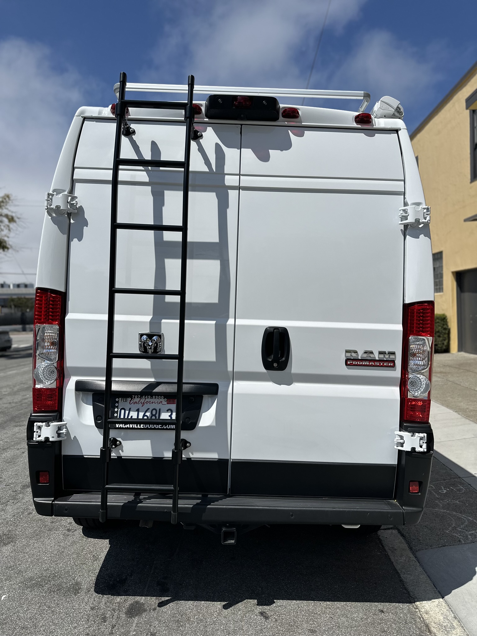 Used 2022 RAM ProMaster 2500 w/ Interior LED Lighting Group FWD image 16