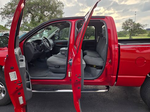Used 2006 Dodge Ram 2500 Truck SLT w/ Trailer Tow Group image 8