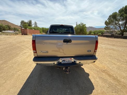 Used 2002 Ford F250 4x4 SuperCab Super Duty image 17