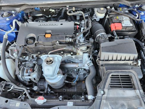 Used 2022 Honda Civic Sport image 11