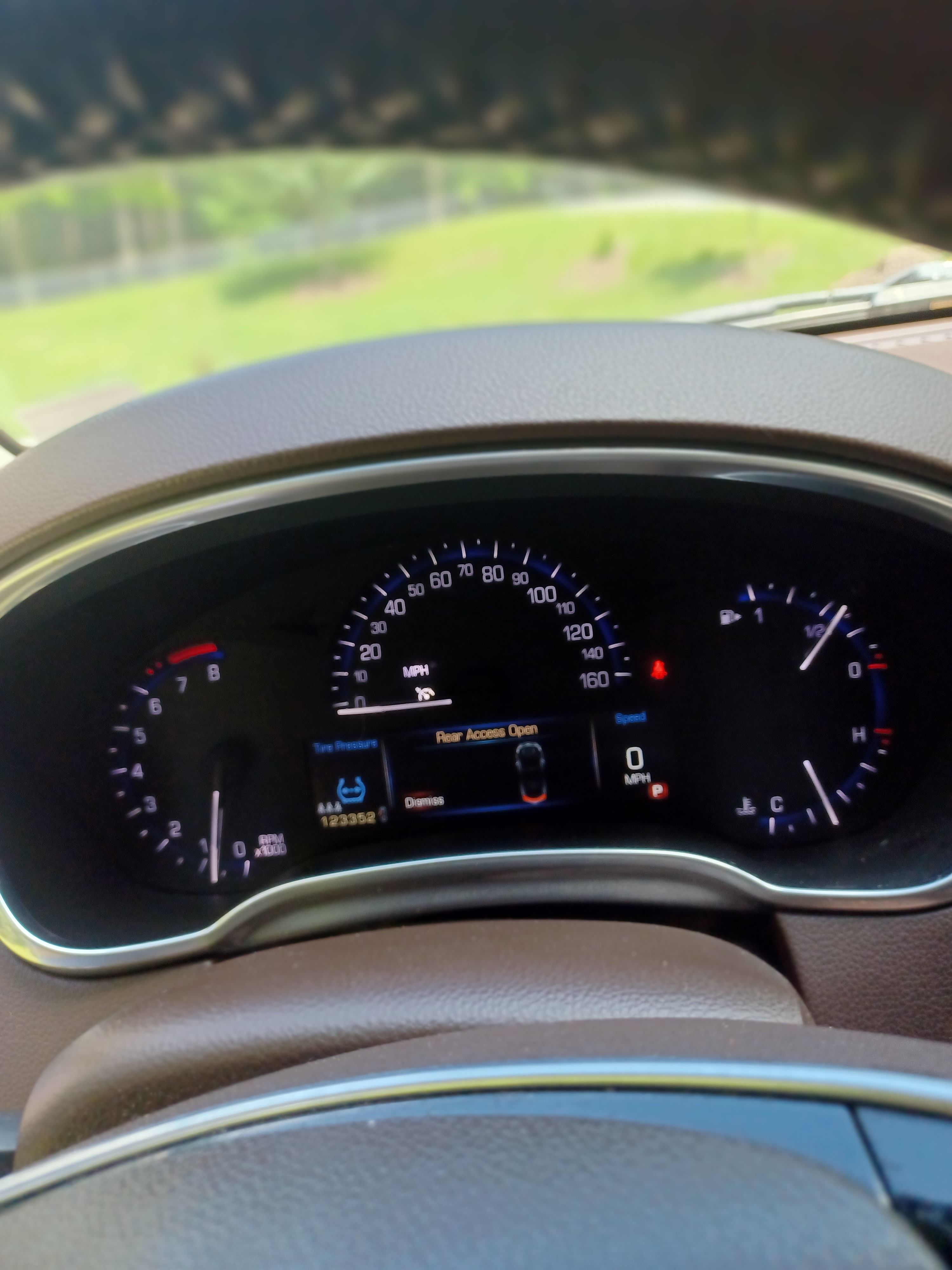 Used 2013 Cadillac SRX Luxury w/ Driver Awareness Package AWD/4WD image 15