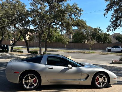Used 2004 Chevrolet Corvette Coupe w/ Roof Package