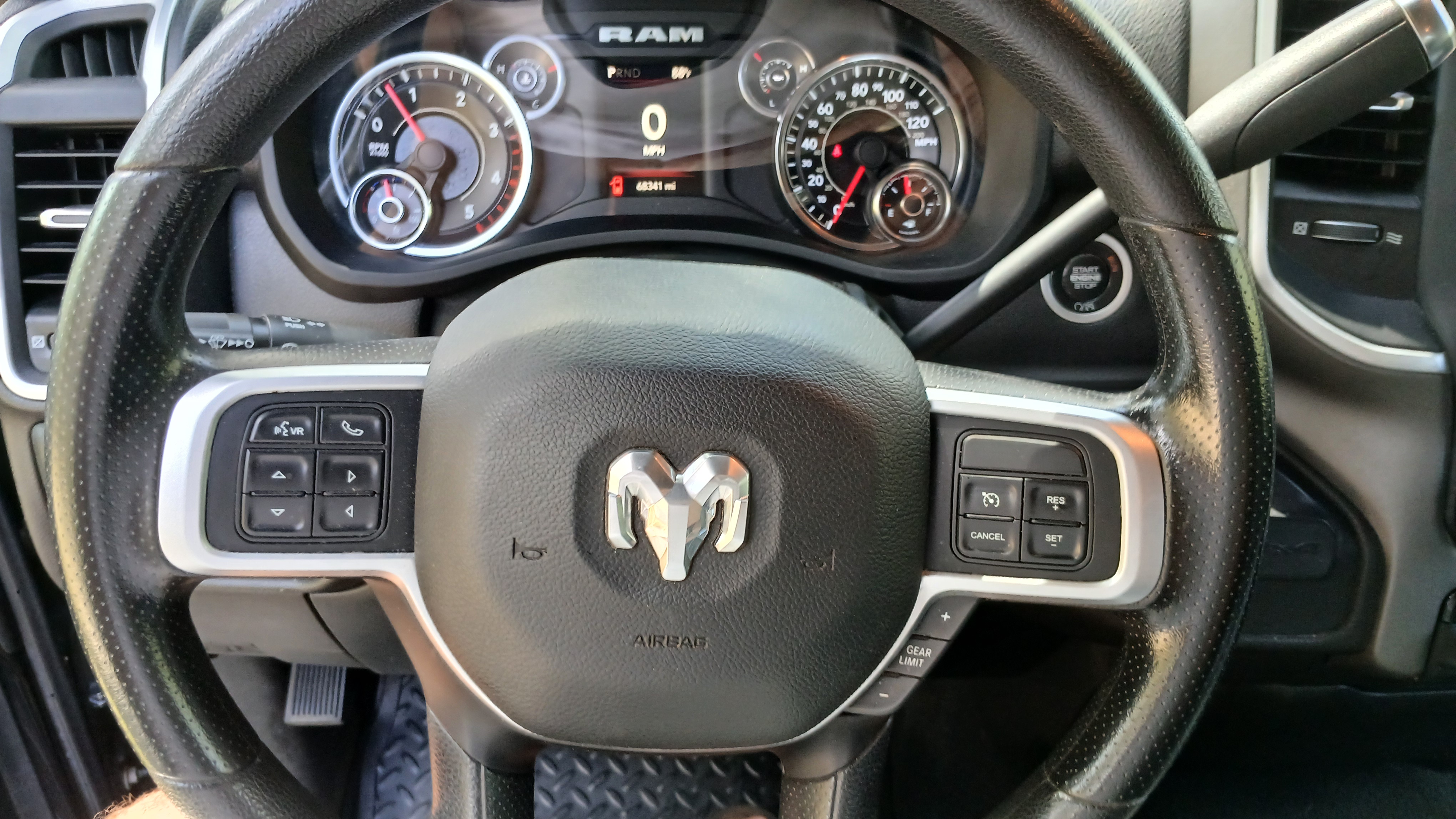 Used 2022 RAM 2500 Big Horn AWD/4WD image 13
