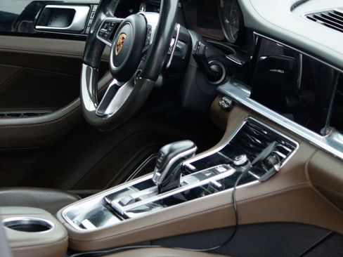 Used 2017 Porsche Panamera 4S AWD/4WD image 16