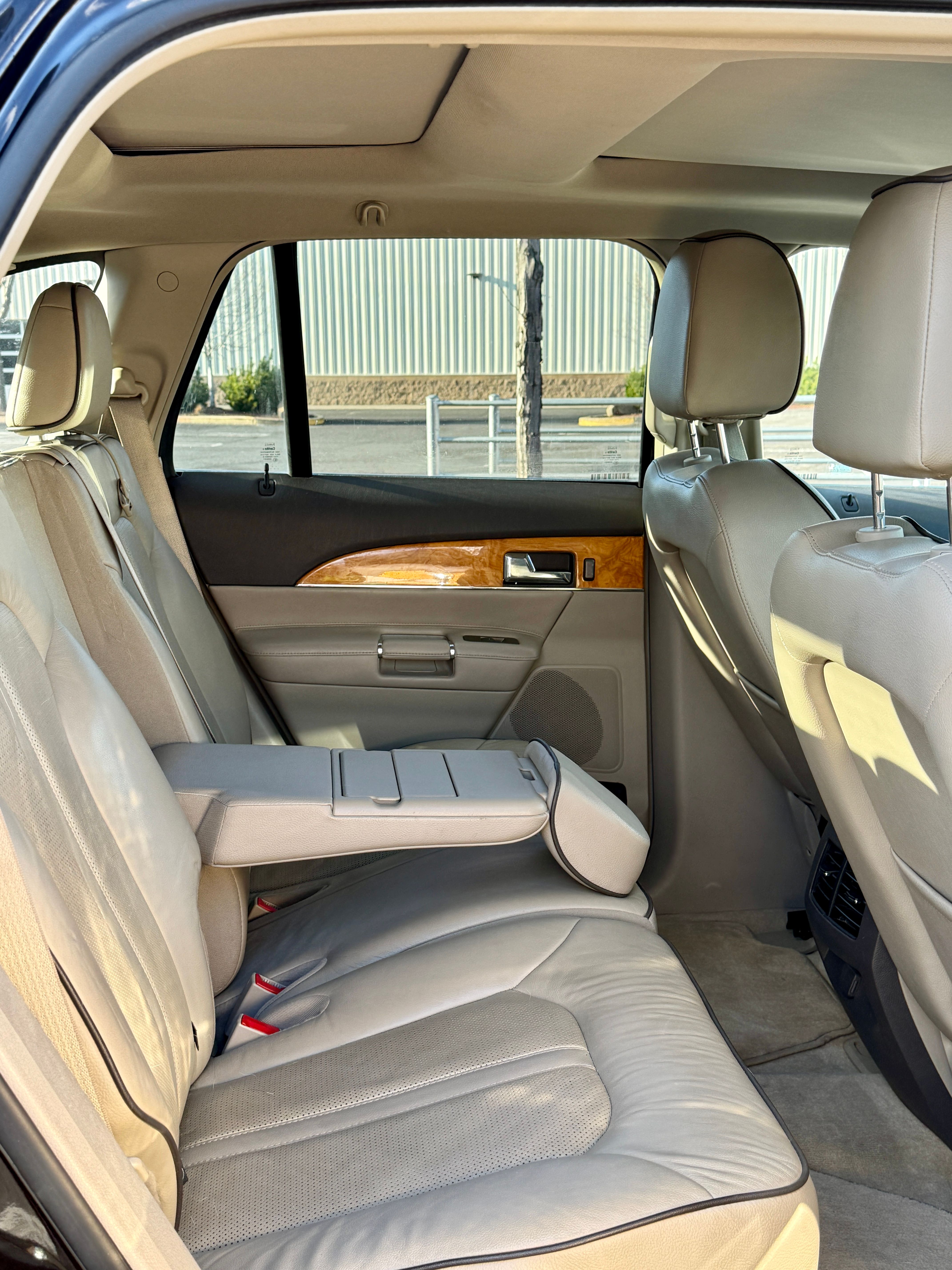 Used 2013 Lincoln MKX AWD image 8
